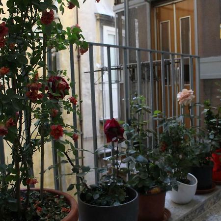 فندق Speranzella 86 نابولي المظهر الخارجي الصورة